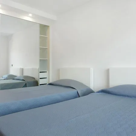 Macedo Penthouse 푼샬